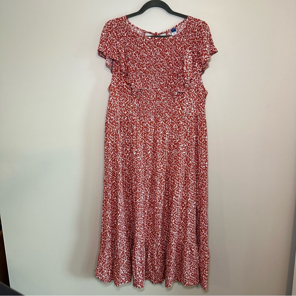 Old Navy Women’s 2X Ditsy Floral Smocked Midi Dress Red White Flutter Sleeve